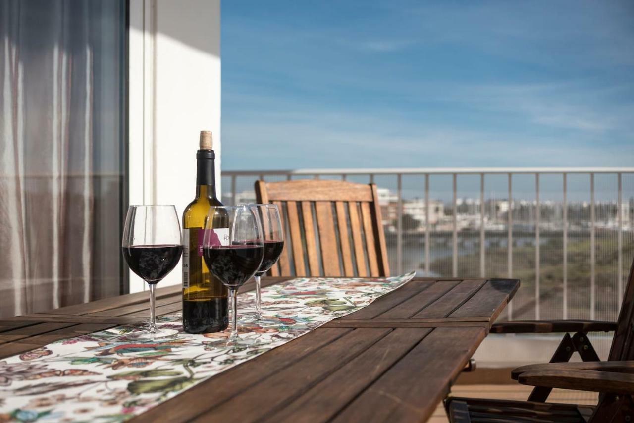 Marina And Atlantic Ocean View Apartman Lagos Kültér fotó